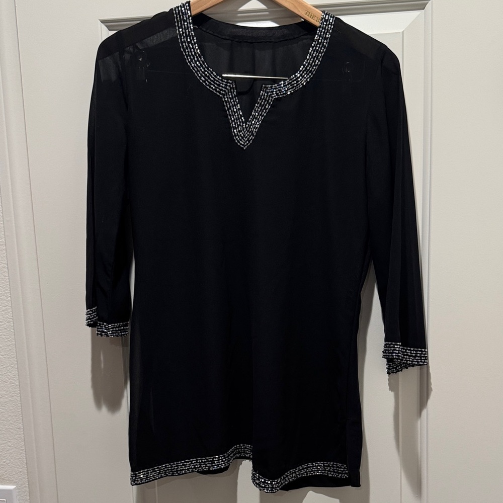 Elegant Black Women's Top with White Trim